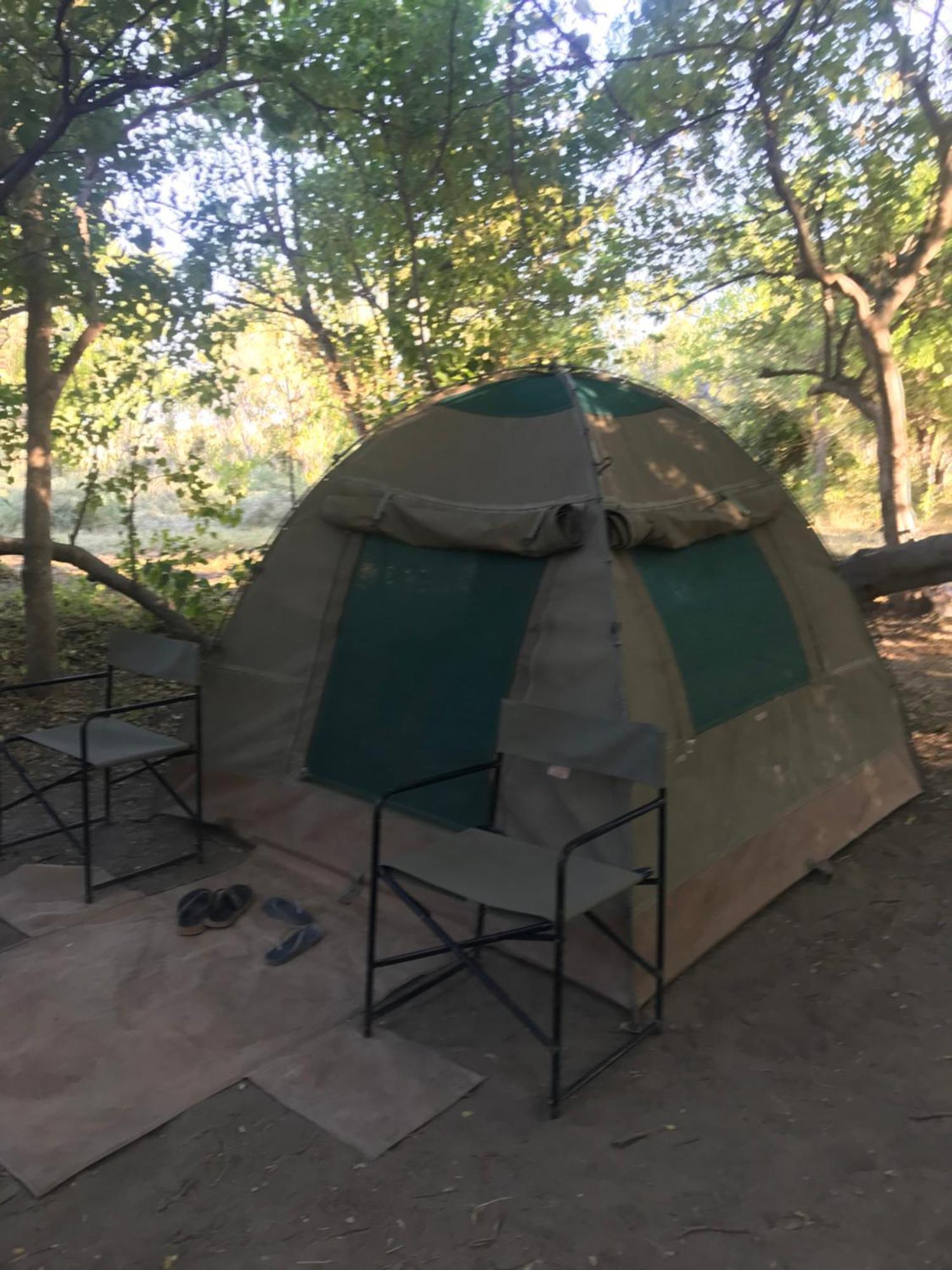 Golentle Home Stay Maun Exterior photo